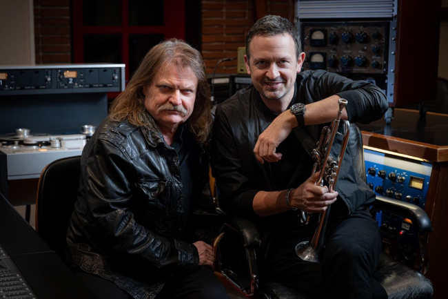 Jubileumi szimfóniától a stadionhimnuszokig